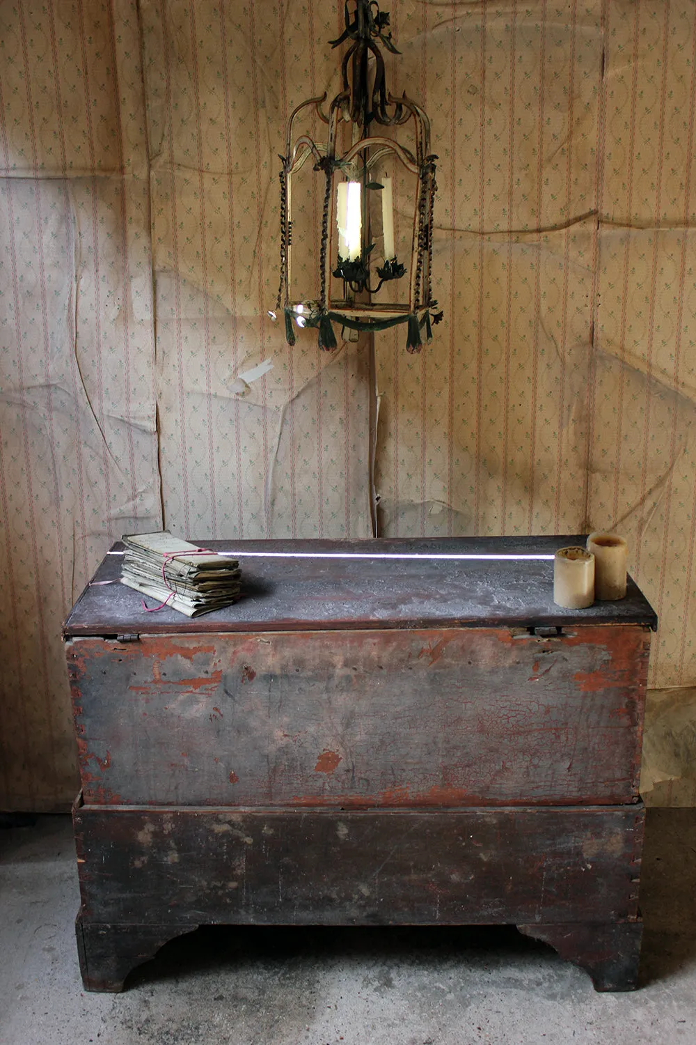 A Gorgeous George III Plum Painted Pine Mule Chest c.1800