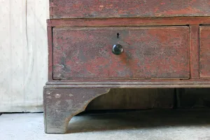 A Gorgeous George III Plum Painted Pine Mule Chest c.1800